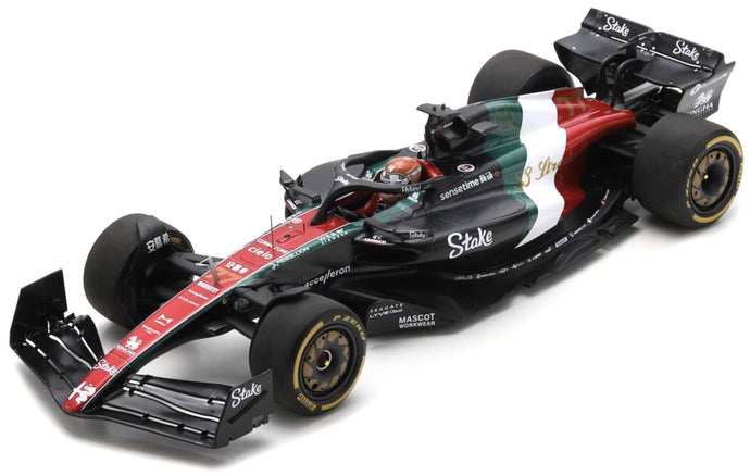 ALFA ROMEO F1 TEAM STAKE C43 #77 VALTTERI BOTTAS 10th ITALIAN GP 2023 - SPECIAL LIVERY sort/rød/grøn/hvid 1:18