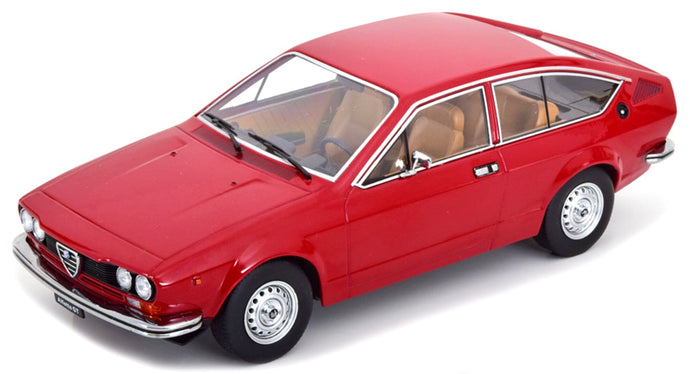ALFA ROMEO ALFETTA 1600 GTV 1976 RED 1:18