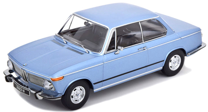 BMW 2002 ti 1.SERIE 1971 lys blå metallic 1:18