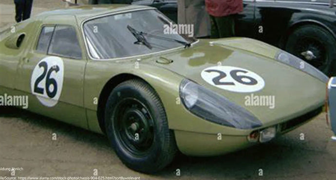PORSCHE 904 CARRERA GTS ch.904-025 N 26 SILVERSTONE INTERNATIONAL GRAND TOURING 1964 INNES IRELAND GREEN 1:18