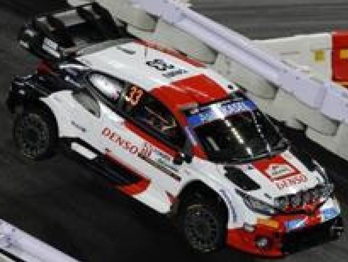 TOYOTA YARIS GR HYBRID RALLY1 TEAM TOYOTA GAZOO RACING WRT N 33 WINNER RALLY JAPAN 2023 ELFYN EVANS - SCOTT MARTIN WHITE RED BLACK 1:43