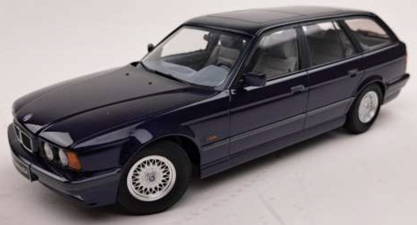 BMW 5-SERIES (E39) TOURING SW STATION WAGON 1998 BLUE 1:18