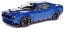 Indlæs billede til gallerivisning DODGE CHALLENGER R/T SCAT PACK WIDEBODY 2023 BLUE/BLACK 1:18