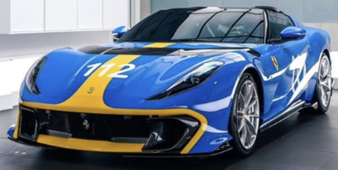 FERRARI 812 COMPETIZIONE A SPIDER N 112 2022 WITH SHOWCASE FRENCH RACING BLU - BLUE YELLOW 1:18