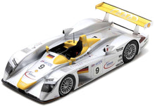 Indlæs billede til gallerivisning AUDI R8 3.6L TURBO V8 TEAM AUDI SPORT JOEST N 9 2nd 24h LE MANS 2000 LAURENT AIELLO - ALLAN McNISH - STEPHANE ORTELLI SILVER YELLOW 1:18