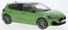 Indlæs billede til gallerivisning FORD ENGLAND FOCUS ST 2022 GREEN MET 1:18