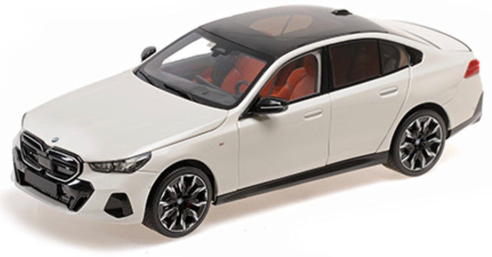 BMW 5-SERIES i5 (G60) 2023 WHITE MET 1:18