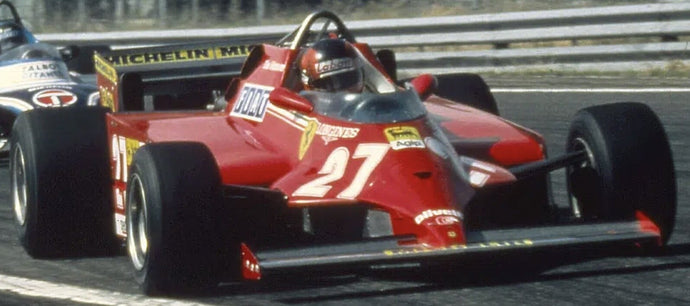 FERRARI F1 126CK N 27 WINNER SPAIN GP 1981 GILLES VILLENEUVE - APRIBILE - WITH OPENINGS - DETTAGLIO MOTORE - ENGINE DETAIL RED SILVER 1:18