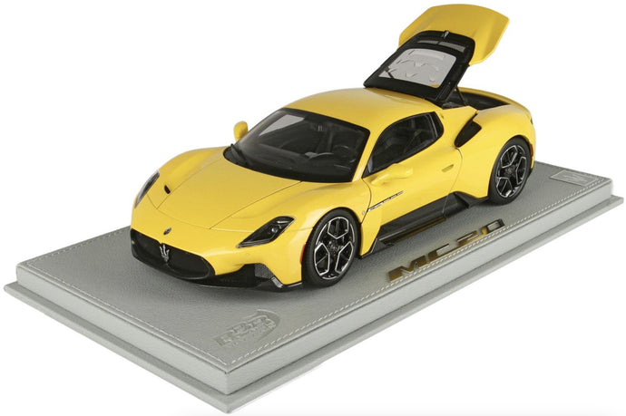 MASERATI MC20 2020 WITH SHOWCASE GIALLO GENIO - YELLOW 1:18