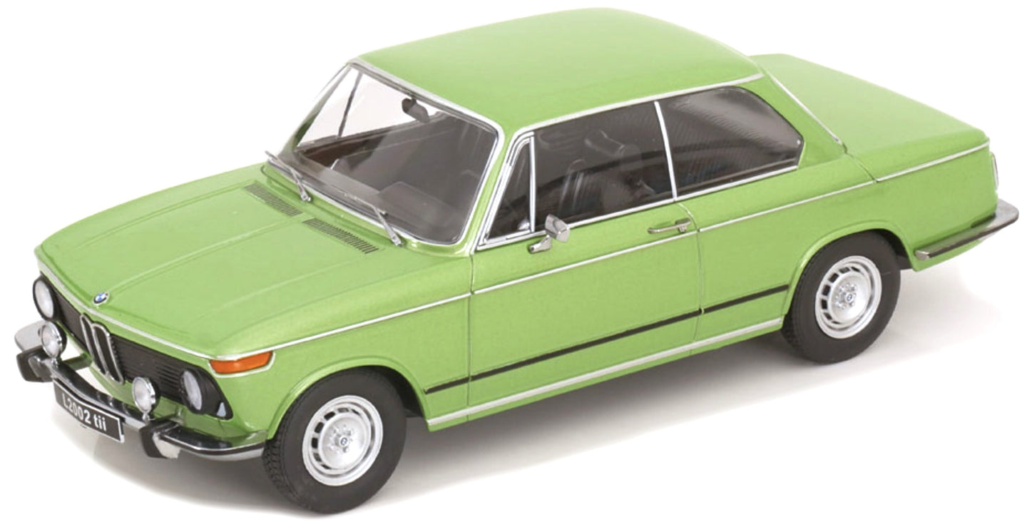 BMW L2002 tii 2.SERIES 1974 grøn metallic 1:18