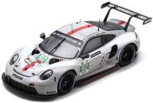 Indlæs billede til gallerivisning PORSCHE 911 991-2 RSR-19 4.2L TEAM PORSCHE GT N 92 24h LE MANS 2022 MICHAEL CHRISTENSEN - KEVIN ESTRE - LAURENS VANTHOOR WHITE GREY RED 1:18