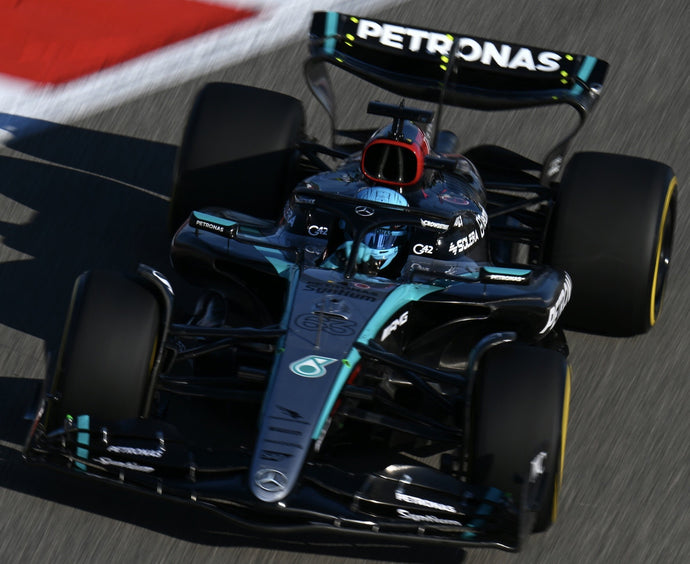 MERCEDES GP F1 W15 EQ PERFORMANCE TEAM AMG PETRONAS MOTORSPORT N 63 SEASON 2024 GEORGE RUSSELL BLACK SILVER GREEN 1:18