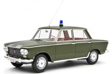 Indlæs billede til gallerivisning Fiat 1500 POLIZIA 1961 oliven grøn 1:18