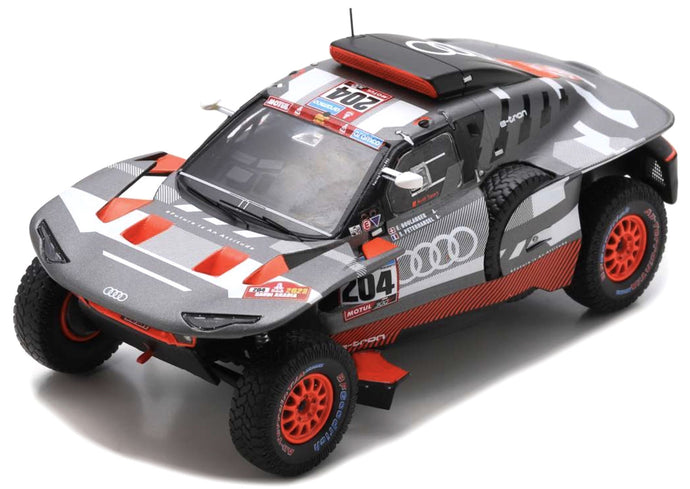 Audi RS Q e-TRON #204 PETERHANSEL/BOULANGER DAKAR RALLY 2023 grå/rød/hvid 1:18