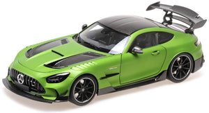 Mercedes Benz AMG GT BLACK SERIES 2021 mat grøn/sort 1:18