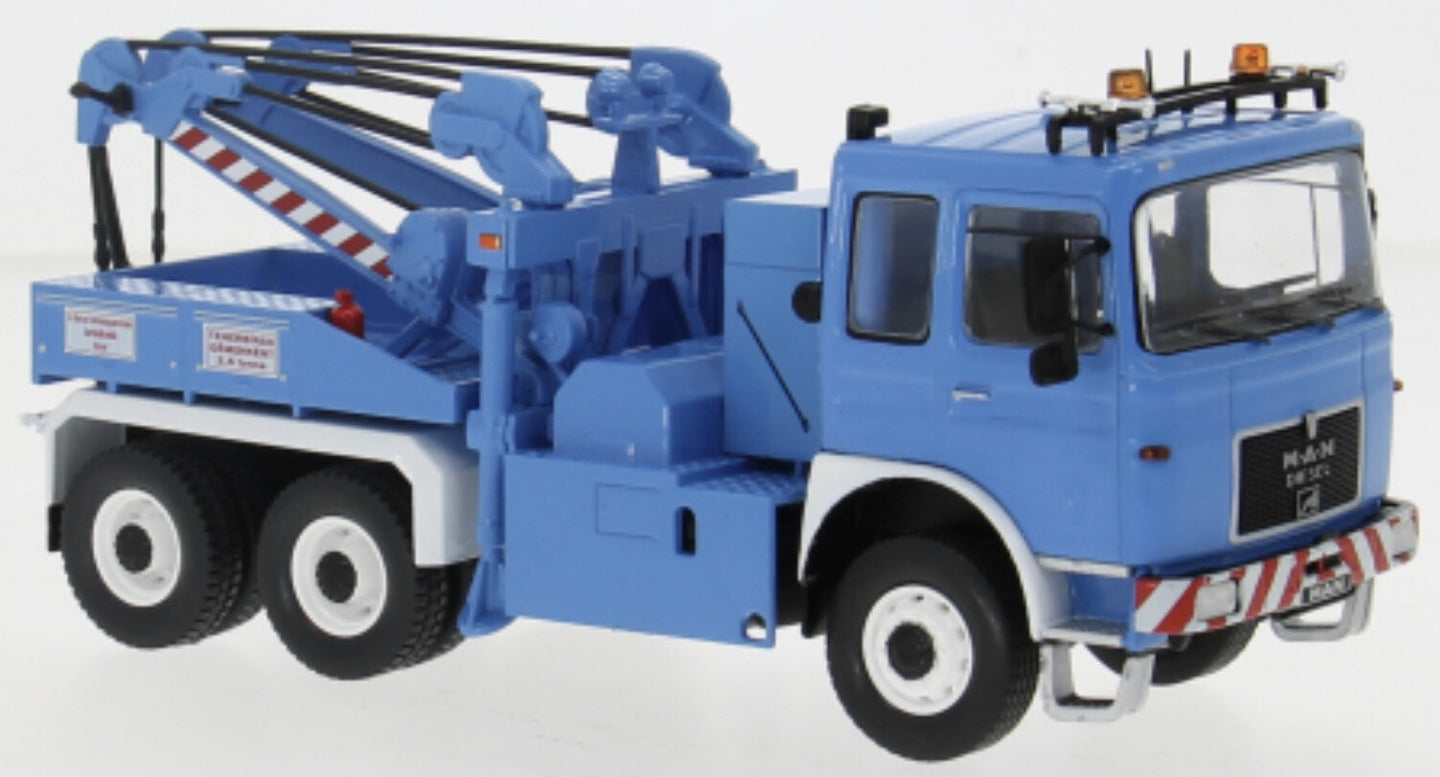 Man F8 26.281 TOW TRUCK blå/hvid/lyserød 1:43