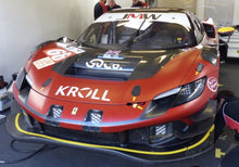 Indlæs billede til gallerivisning FERRARI 296 GT3 3.0L TURBO V6 TEAM JMW MOTORSPORT N 66 24h LE MANS 2024 GIACOMO PETROBELLI - LARRY TEN VOORDE - SALIH YOLUC RED BLACK 1:43