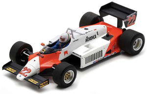Alfa Romeo 183T #22 ANDREA DE CESARIS 2nd GERMAN GP 1983 hvid/rød/sort 1:43