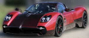 Pagani UTOPIA Limited Edition 100 pcs rød/mørk rød 1:43