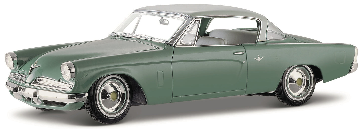 Studebaker STARLINER 1953 lys grøn 1:18 fra Maisto