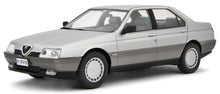 Indlæs billede til gallerivisning Alfa Romeo 164 2.0 TWIN SPARK 1987 sølv/grå 1:18