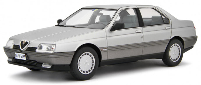 Alfa Romeo 164 2.0 TWIN SPARK 1987 sølv/grå 1:18