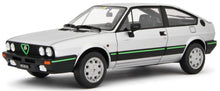 Indlæs billede til gallerivisning Alfa Romeo SPRINT 1.5 QUADRIFIGLIO VERDE 1983 sølv/sort/grøn 1:18