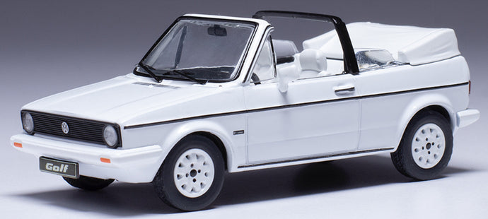 VOLKSWAGEN GOLF MKI CABRIOLET OPEN 1981 WHITE 1:43 fra Ixo Model
