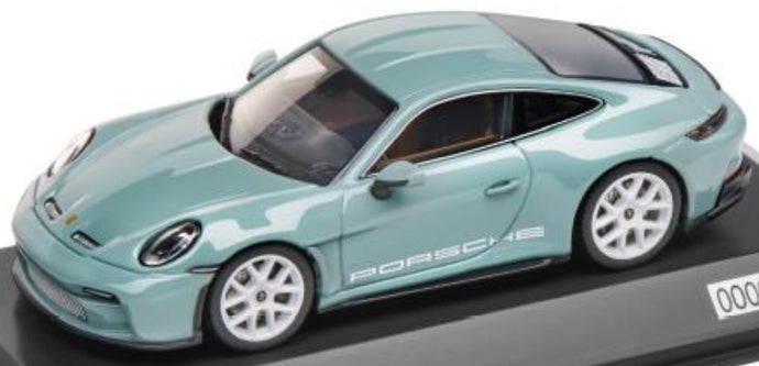 Porsche 911 S/T (992) Limited Edition lys grøn/hvid 1:43