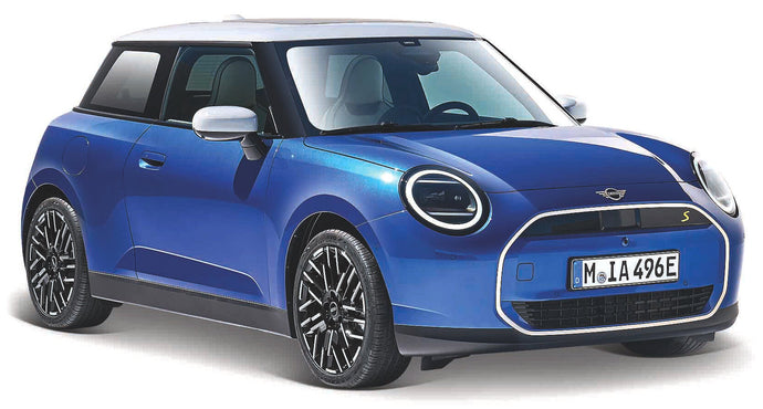 Mini COOPER SE (J01) 2024 blå/hvid 1:24 fra Maisto