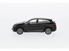 Indlæs billede til gallerivisning Mercedes Benz EQE SUV (X294) ELECTRIC ART LINE sort 1:43 fra MERCEDES BENZ DEALERMODEL