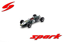 Indlæs billede til gallerivisning Brabham BT18 HONDA #8 JACK BRABHAM WINNER F2 PAU GP 1966 mørk grøn/guld 1:43