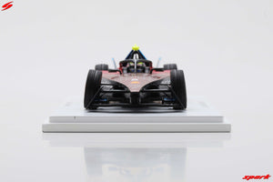 Mahindra RACING #8 OLIVER ROWLAND T.B.C 2023 sort/rød 1:43