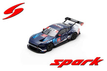 Indlæs billede til gallerivisning Ford MUSTANG GT3 - PRESENTATION 2023 mørk blå/hvid/rød 1:43