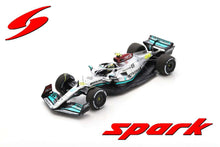 Indlæs billede til gallerivisning MERCEDES-AMG PETRONAS FORMULA ONE TEAM F1 W13 E PERFORMANCE #44 L. HAMILTON 300TH GP FRENCH GP 2022 sølv/turkis 1:43