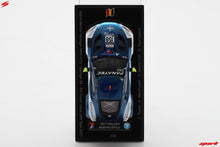 Indlæs billede til gallerivisning Aston Martin VANTAGE AMR HT3 #159 TUJULA/MACDOWALL/HASSE CLOT/KJAERGAARD 24H SPA 2021 blå/hvid 1:43