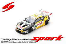 Indlæs billede til gallerivisning BMW M6 GT3 #31 SHELDON VAN DER LINDE DTM 2021 hvid/gul/grå 1:43