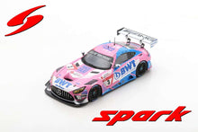 Indlæs billede til gallerivisning MERCEDES-AMG GT3 #3 CHRISTODOULOU/GOTZ/SCHILLER 2nd 24H NURBURGRING 2022 lyserød/hvid/blå 1:43