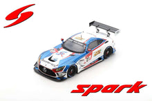 Indlæs billede til gallerivisning Mercedes Benz AMG GT3 #21 PUTMAN/ESPENLAUB/FOSTER/LEWIS 24H NURBURGRING 2022 hvid/blå/rød 1:43