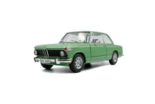 Indlæs billede til gallerivisning BMW 1602 TAIGA 1971 LIGHT GREEN 1:18