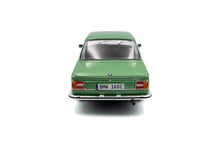 Indlæs billede til gallerivisning BMW 1602 TAIGA 1971 LIGHT GREEN 1:18
