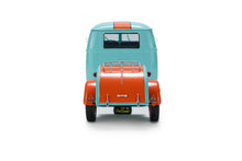 Indlæs billede til gallerivisning VOLKSWAGEN T1 VAN KOOL COMBI WITH TRAILER GULF OIL TRIBUTE 1950 LIGHT BLUE ORANGE 1:18