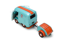 Indlæs billede til gallerivisning VOLKSWAGEN T1 VAN KOOL COMBI WITH TRAILER GULF OIL TRIBUTE 1950 LIGHT BLUE ORANGE 1:18
