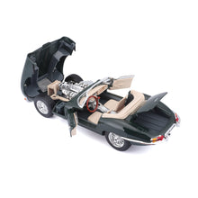 Indlæs billede til gallerivisning JAGUAR E CABRIO 1961 GREEN 1:18