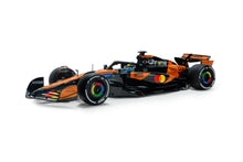 Indlæs billede til gallerivisning McLaren MCL39 Oscar Piastri #81 GP China '25 Formule 1 orange/sort/blå 1:18