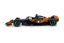 Indlæs billede til gallerivisning McLaren MCL39 Oscar Piastri #81 GP China '25 Formule 1 orange/sort/blå 1:18