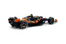 Indlæs billede til gallerivisning McLaren MCL39 Oscar Piastri #81 GP China '25 Formule 1 orange/sort/blå 1:18