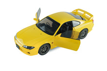 Indlæs billede til gallerivisning NISSAN SILVIA S15 SPEC-RnAERO LIGHTNING YELLOW 1999 1:18