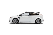 Indlæs billede til gallerivisning FORD ENGLAND FOCUS MKII PACK RS 2009 FROZEN WHITE 1:18