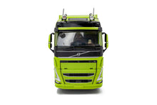 Indlæs billede til gallerivisning VOLVO FH GLOBETROTTER XL 2023 NEON GREEN 1:24